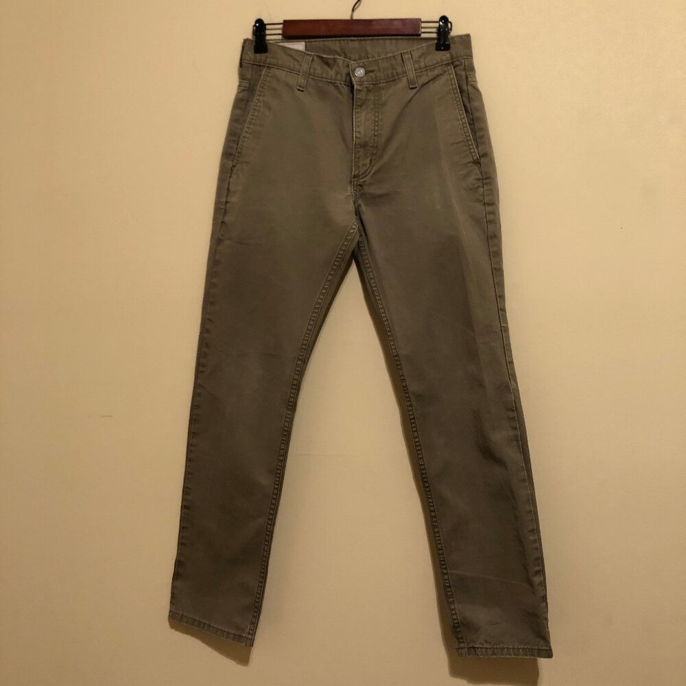 Levi's Khaki Chino Pants 30x32